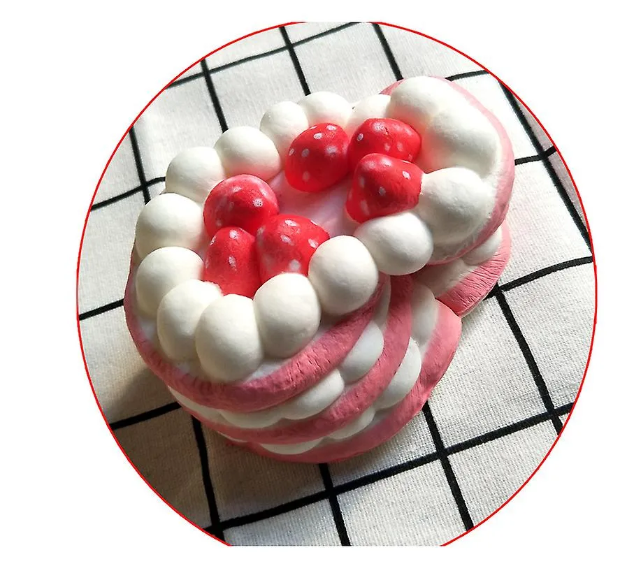 11*5.5cm pink Strawberry birthday cake model pu slow rebound decompression toy cute simulation cake decoration AZ17439