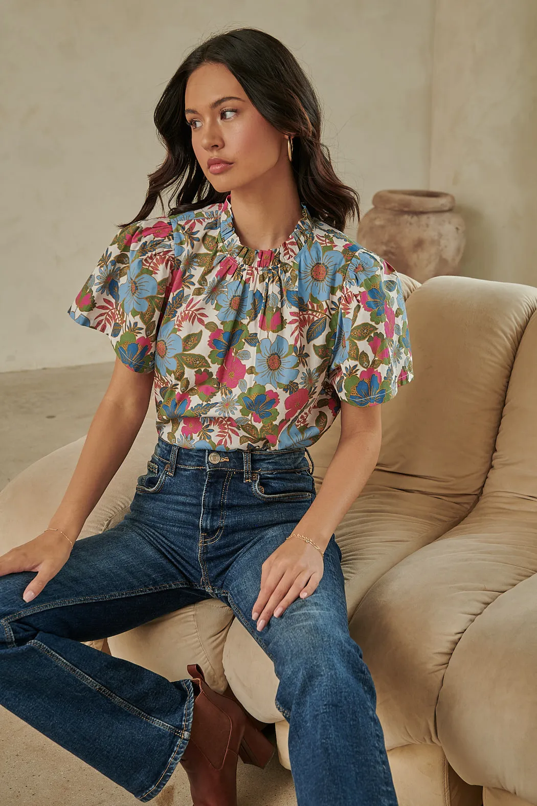 Avitall Floral Classic Ruffle Sleeve Top