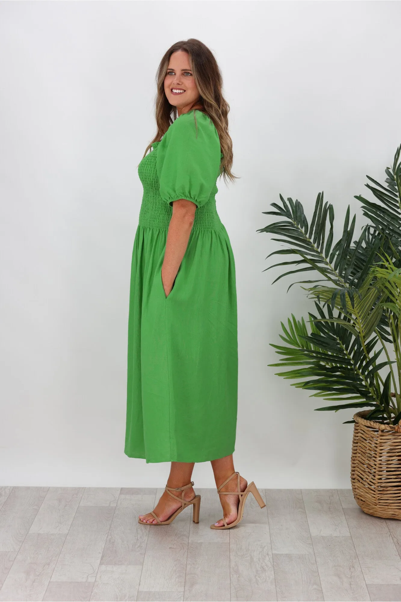 Betty Basics Ingrid Dress Bright Green