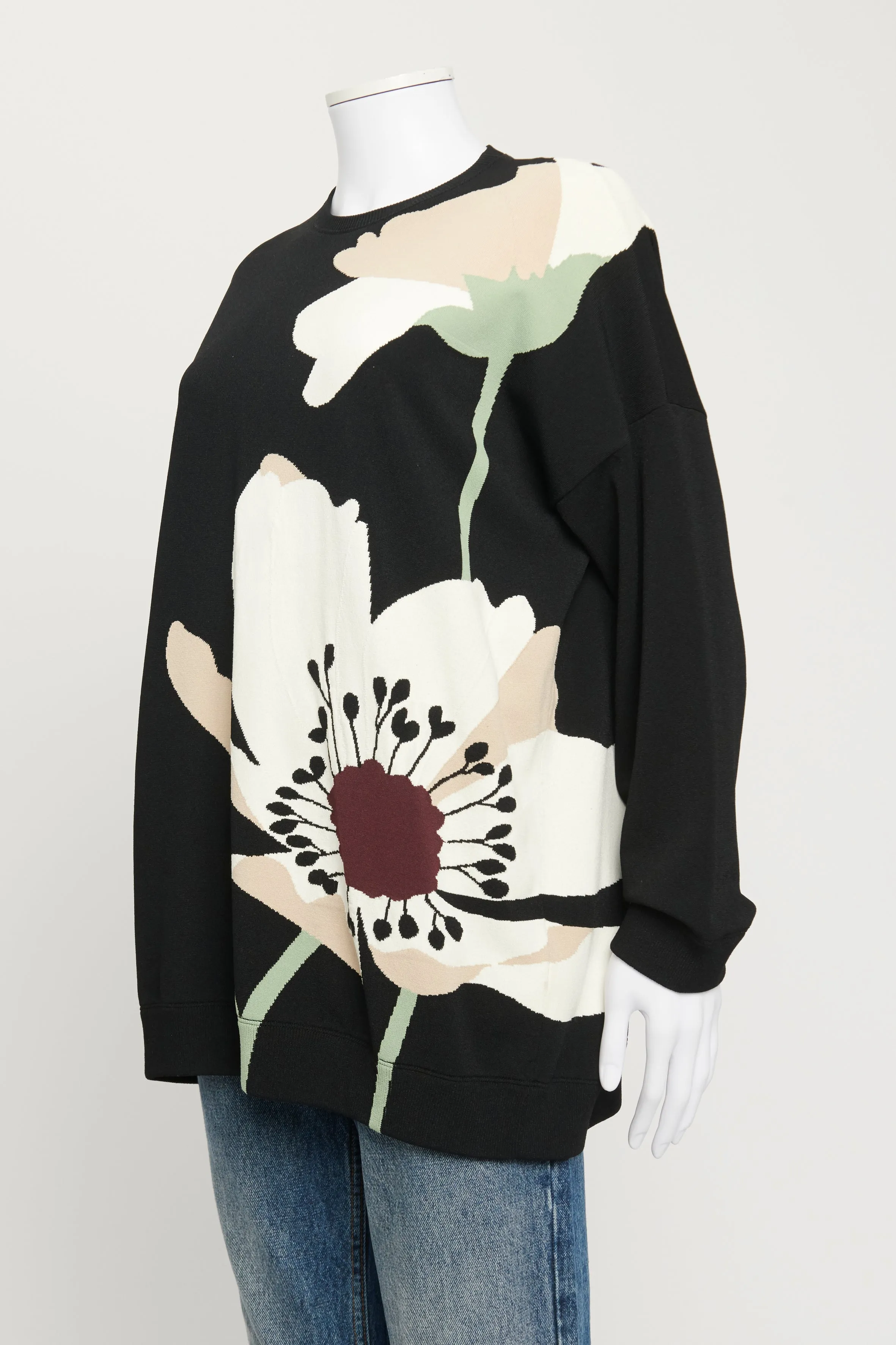 Black Crew Neck Floral Intarsia Knit Preowned Pullover Sweater