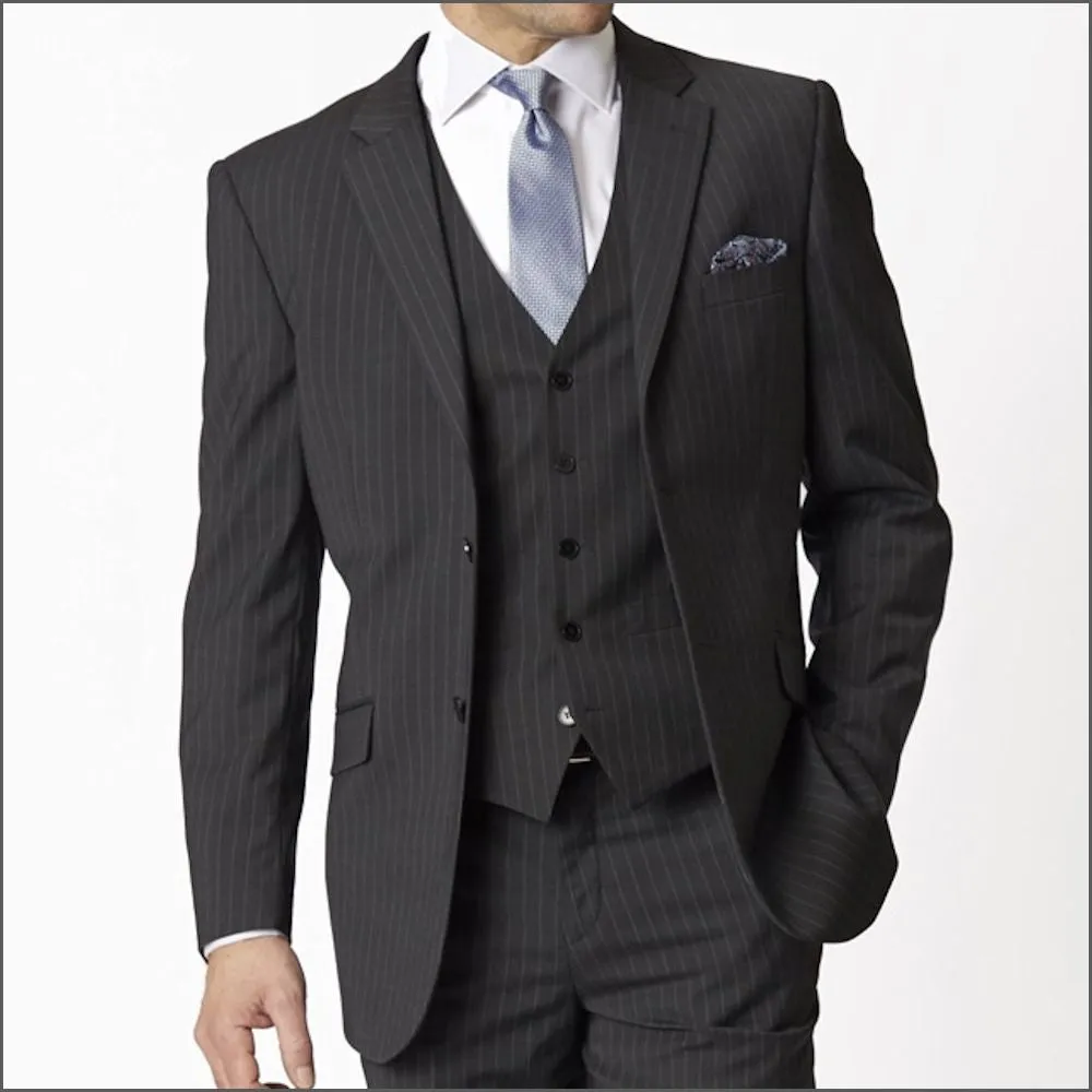 Brook Taverner Avalino Charcoal Pinstripe Washable Crease Resistant 2 Pic Travel Suit**