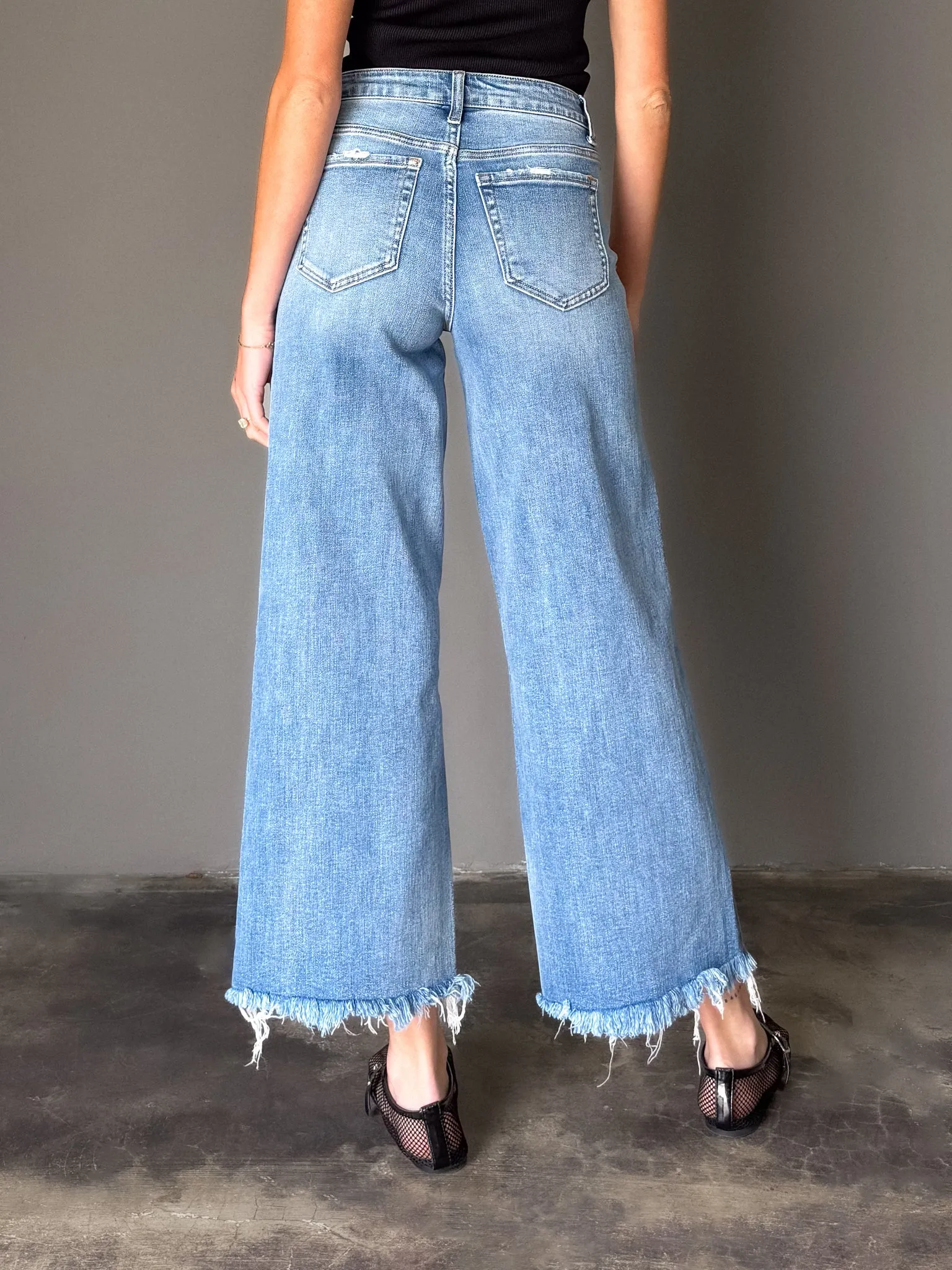 City Limits Crop Wide Leg Jeans