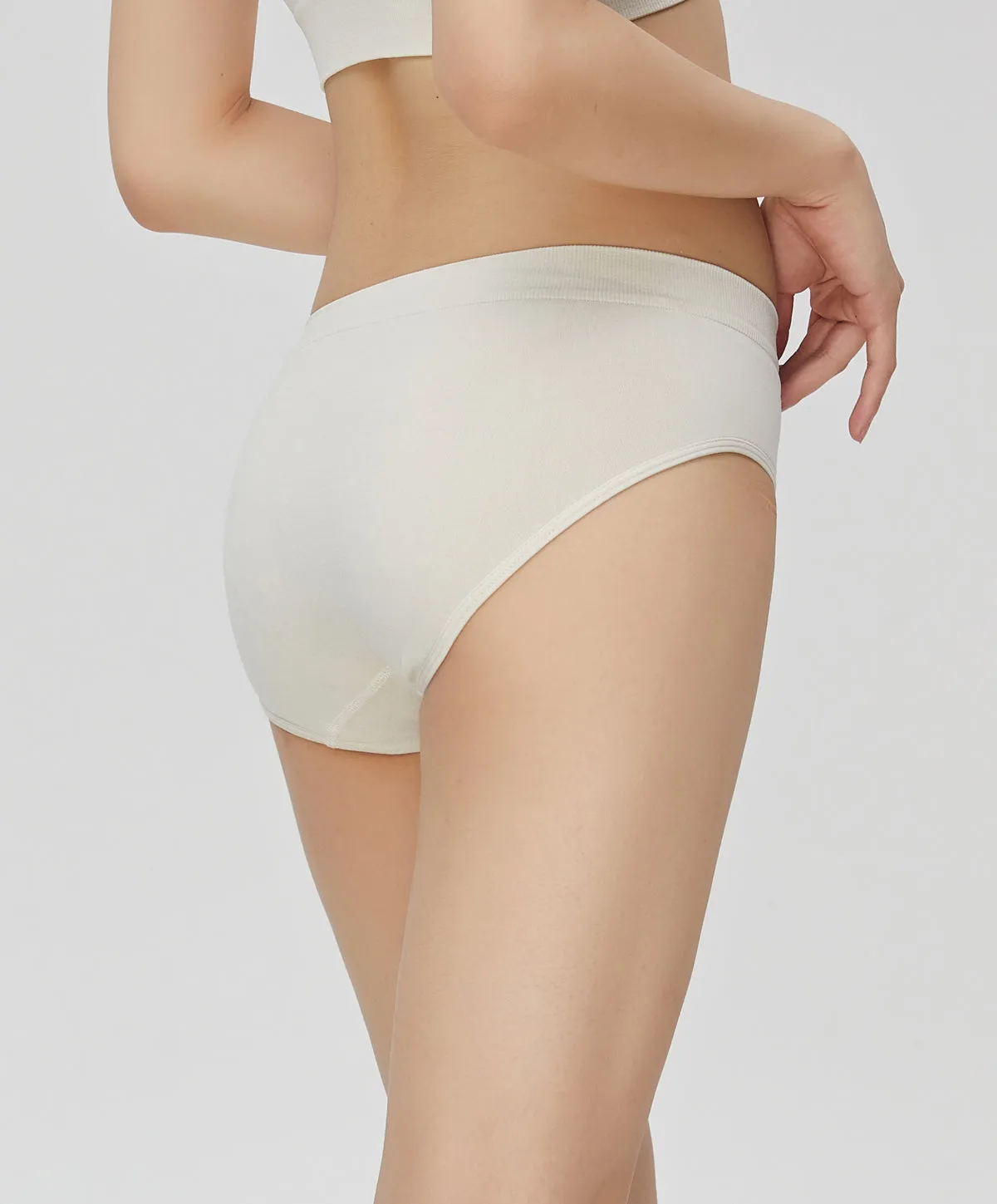 Energized Rejuvenate Seamless Midi Panty 501-7322S