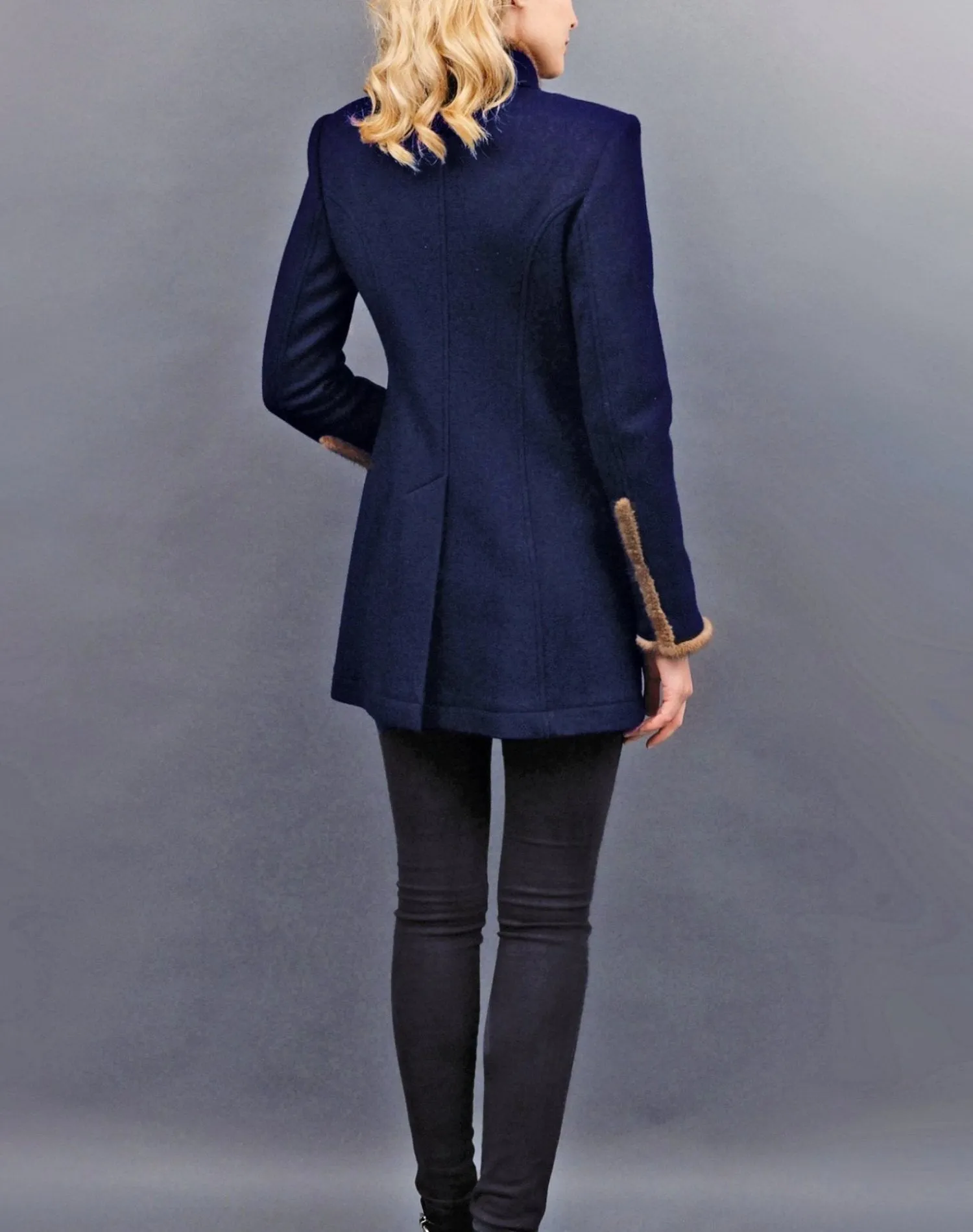 Long-blazer from Italian wool-jersey in navy